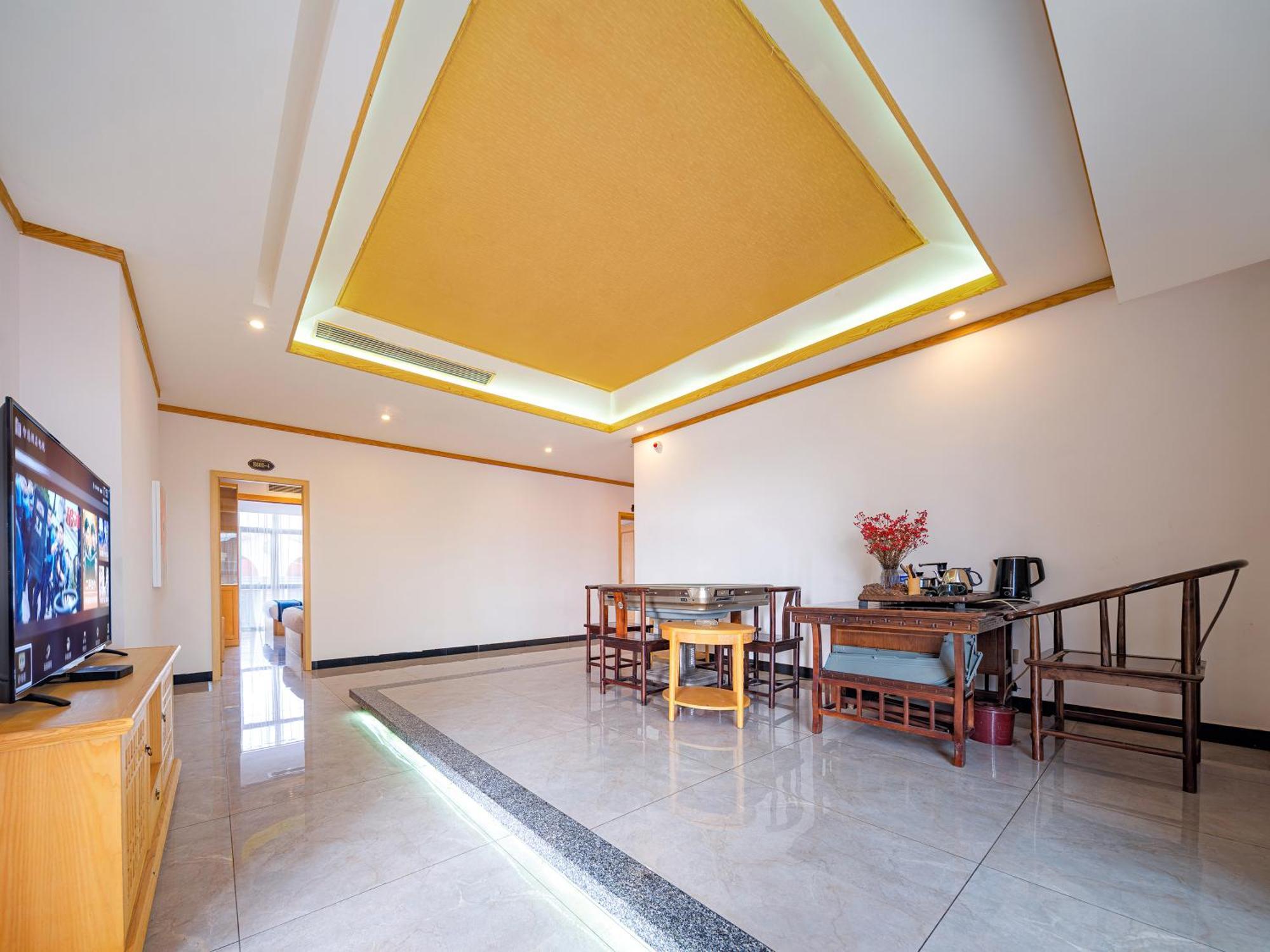 Zhangjiajie Dreamway Hotel - Free Pick Up Service Екстер'єр фото