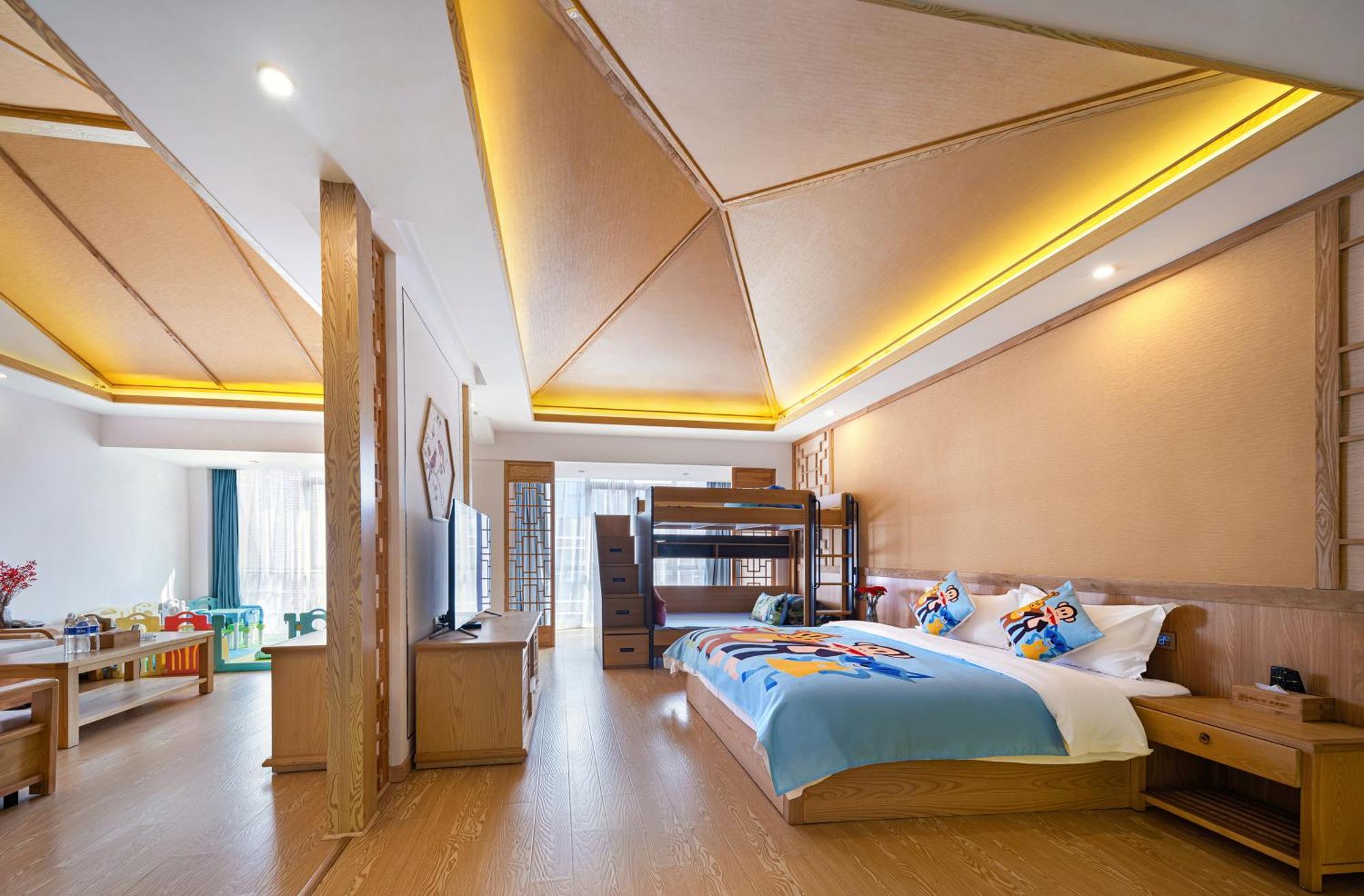 Zhangjiajie Dreamway Hotel - Free Pick Up Service Екстер'єр фото